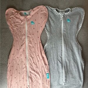 Love to Dream Pink Cherry Swaddle + Gray Swaddle (Set)